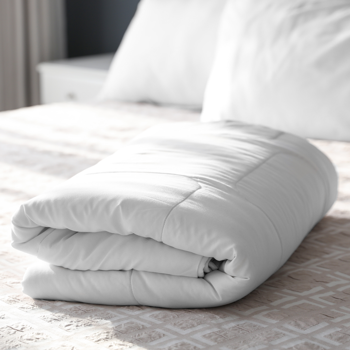 Soft Sewn Duvet Filler Only (Twin, Full, Queen, King) - Hypoallergenic, Down Alternative Microfiber, All Season Comfort