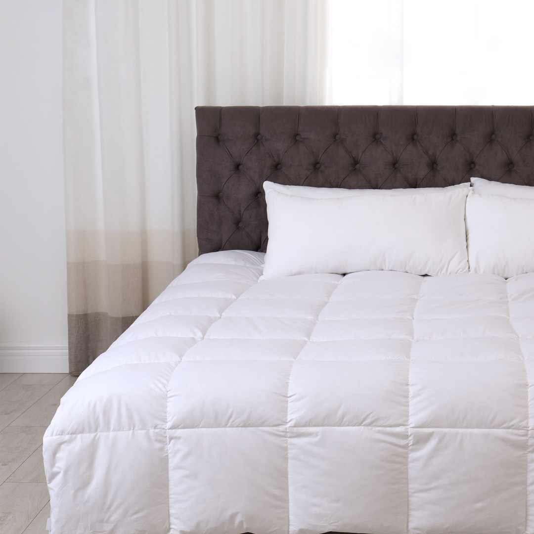 Soft Sewn Duvet Filler Only (Twin, Full, Queen, King) - Hypoallergenic, Down Alternative Microfiber, All Season Comfort